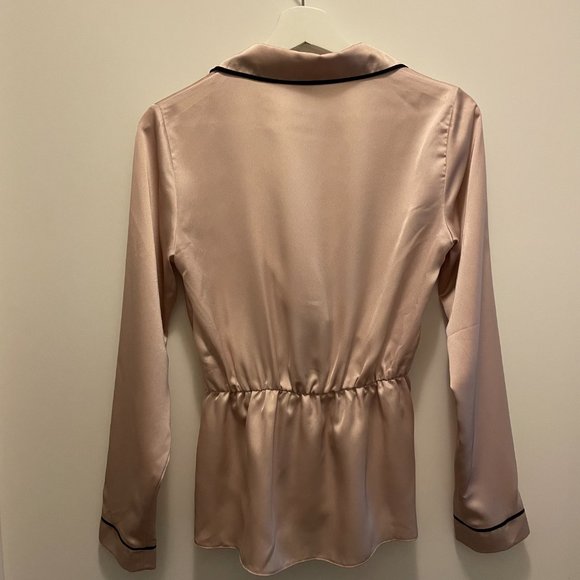 ASOS DESIGN long sleeve plunge knot front satin top - Picture 6 of 6